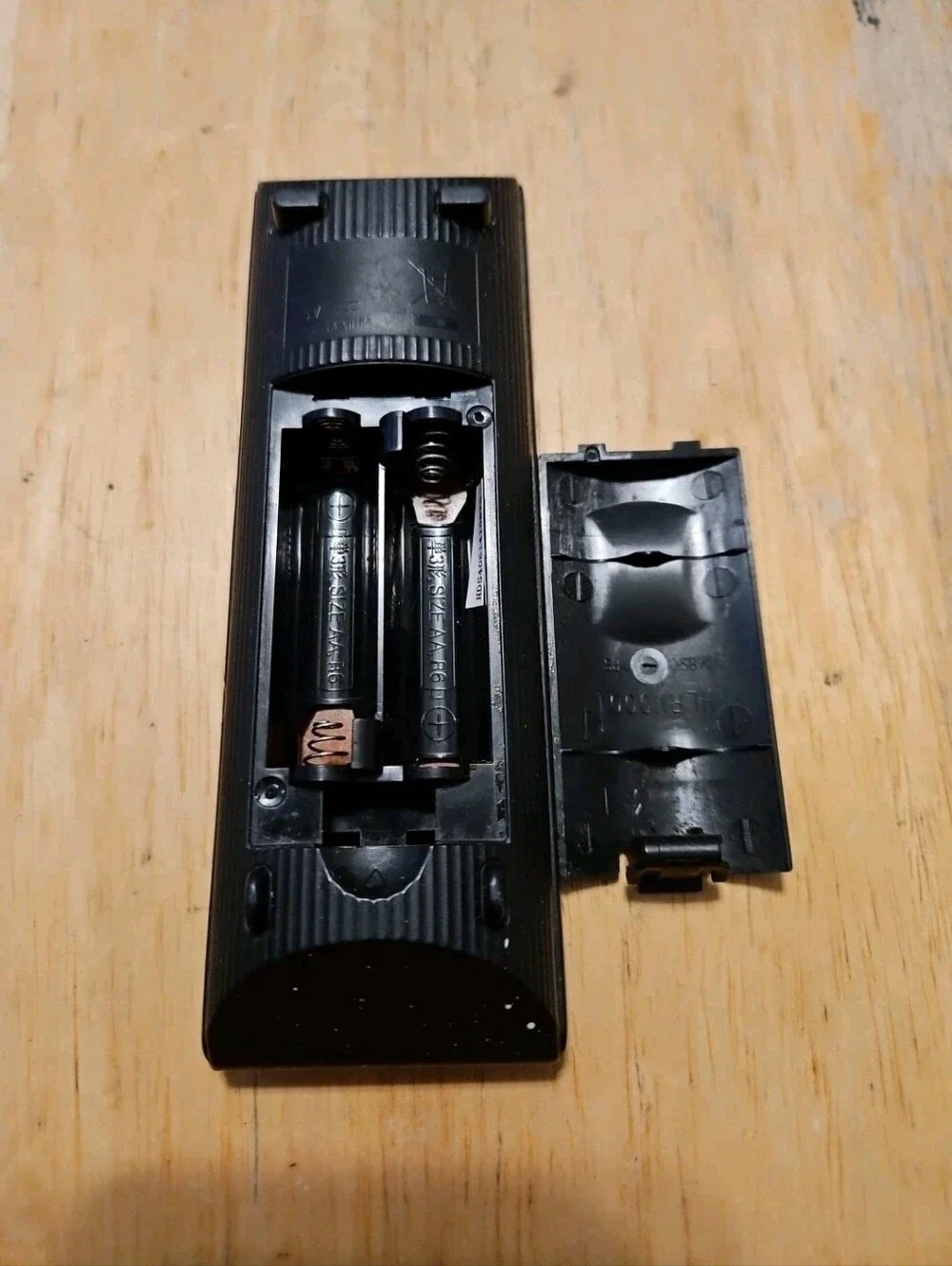Genuine Sony RMT-D197A DVD Remote Control DVPSR201P DVP-SR210 DVPSR210P